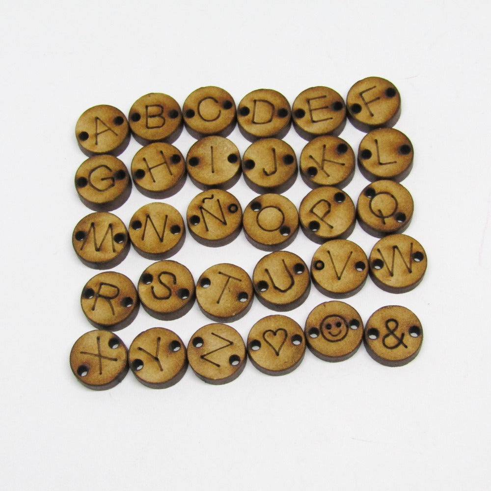 Ficha Madera con Letra Grabada/ 2 Huecos 10 x 3mm