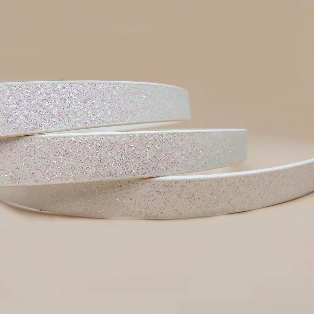 Cuero Natural Plano Blanco-brillos 10 x 2mm x 101.5cm