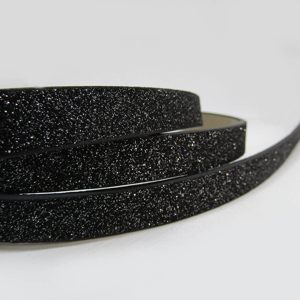 Cuero Natural Plano Negro-brillos 10 x 2mm x 101.5cm