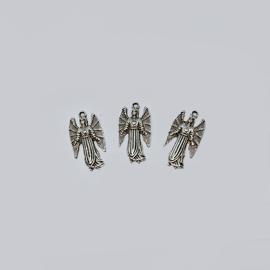 Pewter Dije Angel Samuel 1699 – Envejecido