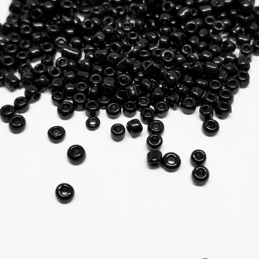 Mostacilla Negra 12/0-49 – Negro