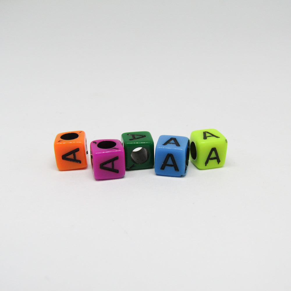 Acrílico Cubo Letra Negro-multicolor 7 x 7