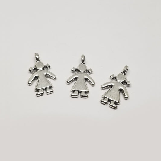 Pewter Niña 16568 – Envejecido