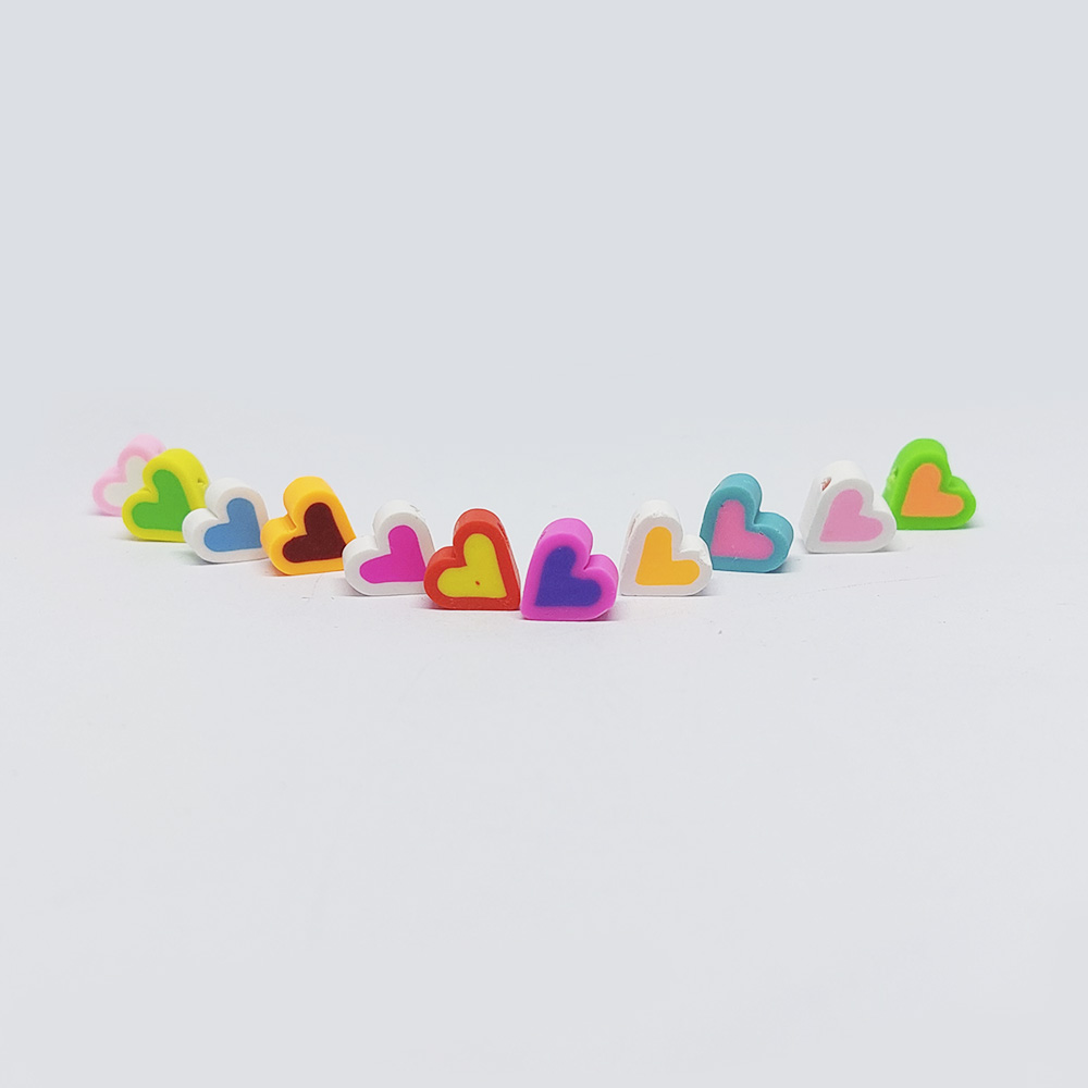 FIGURA FIMO CORAZON MULTICOLOR FONDO MULTICOLOR 8*9MM *20PCS