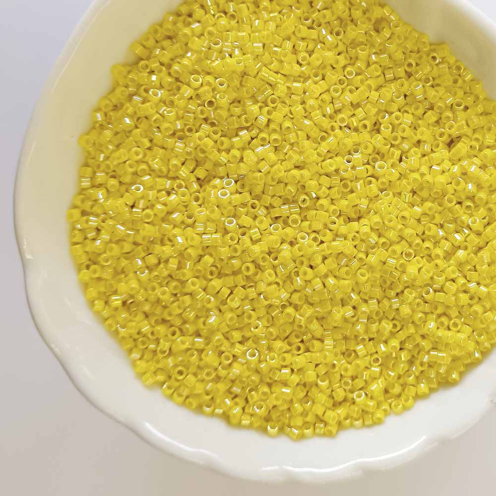 MIYUKI AMARILLO 11/0 *10GRM
