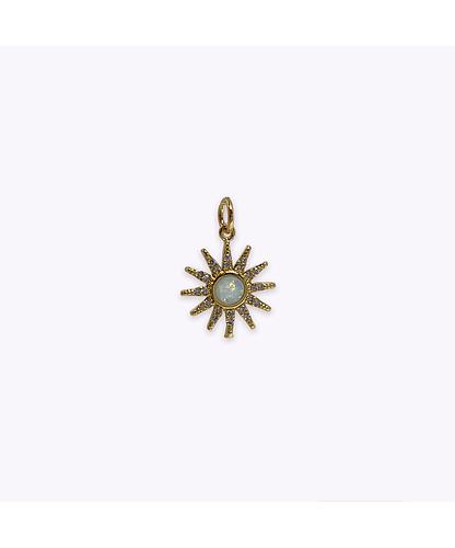 DIJE SOL CON OPALO BAÑO DE ORO DORADO CON CIRCONITA 16*13MM