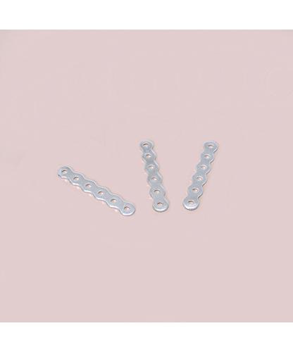 SEPARADOR ONDULADO 6 AGUJEROS *21MM PLATEADO *24PCS